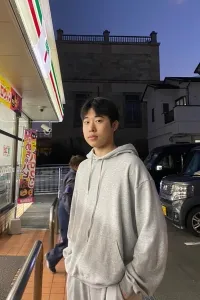 LEE GYU 先生