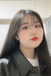 LEE SUA 先生
