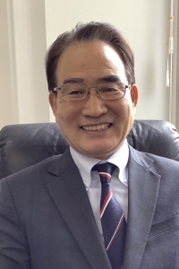韓国語教室の先生