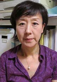 李 珍 先生