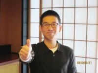 許 儁 先生