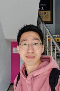 韓国語教室の先生