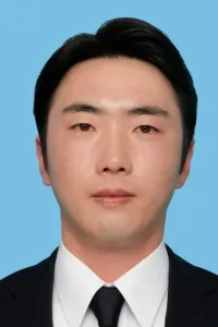 이 근 先生